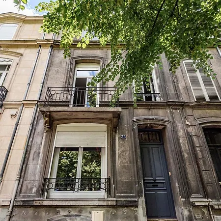 Clicquot Apartment Reims